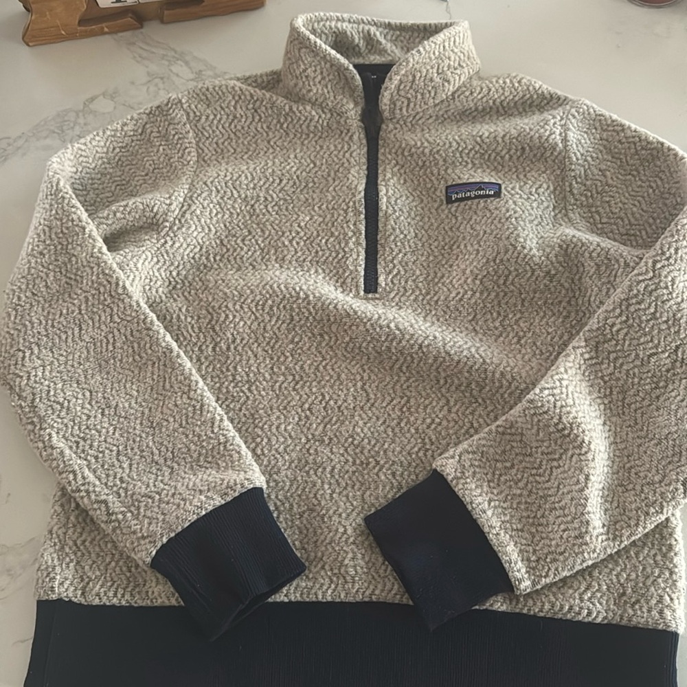 Patagonia half zip sweater oat women’s size small